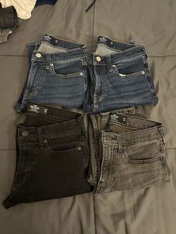 Men’s Hollister Super Skinny Jeans – Size 28x30 – Like New