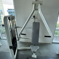 🔥 CYBEX CHEST PRESS MACHINE FOR SALE 🔥