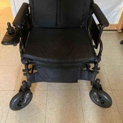 Electric wheelchair