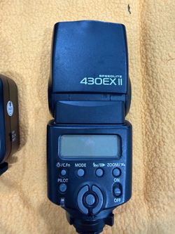 Canon Speedlite 430EX II Flash – Excellent Condition