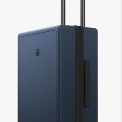 LEVEL8 20" Carry-On Luggage, Navy
