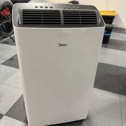 Air conditioner - (Costco) Midea Brand 