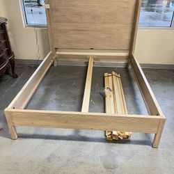 Serena And Lily Queen Size Bed (in Store)