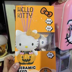 HELLO KITTY OIL REED DIFFUSER
