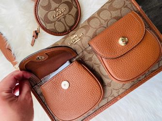 Coach Pennie Crossbody With Coin Case for Sale in Glendale, AZ