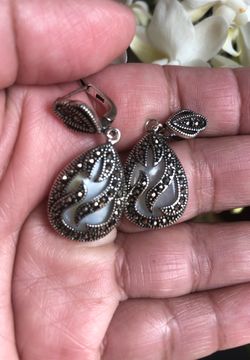 Mother pearl shell & marcasite earrings