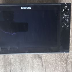 2023 Simrad NSS12 EVO3