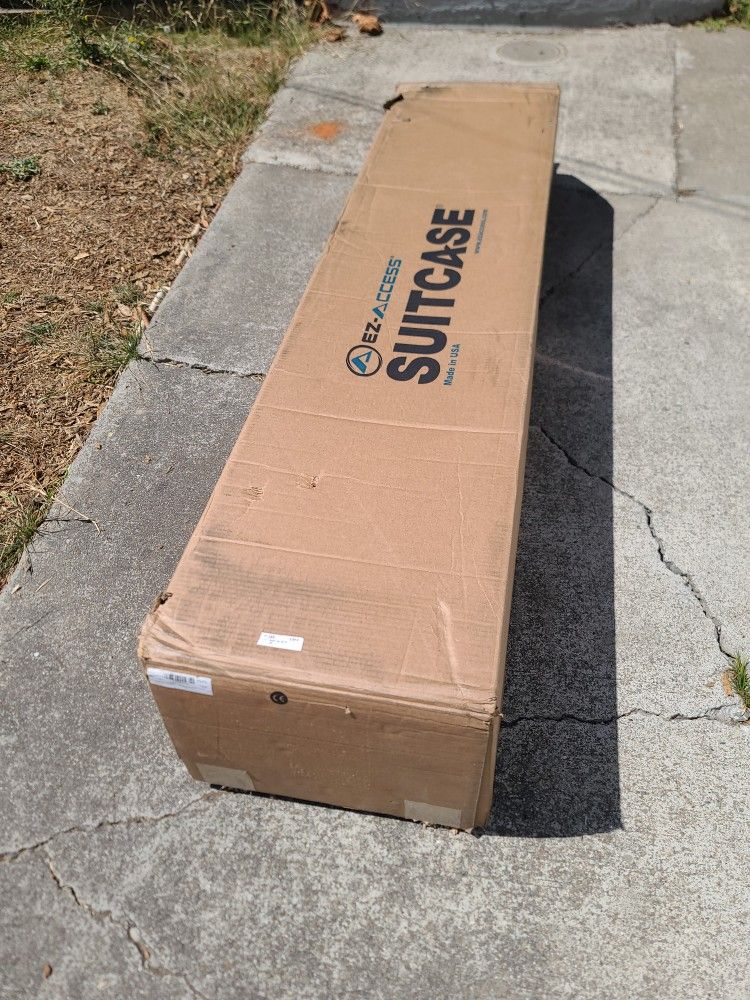 Suitcase Trifold AS Ramp 10'