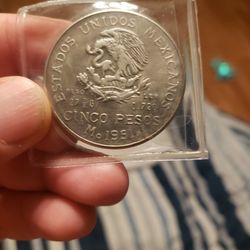 1951. Cinco Pesos Silver Collectables Coins