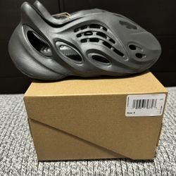 adidas Yeezy Foam Runners HP8739