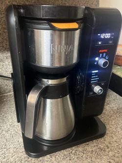 Ninja Hot And Cold Coffee Maker + Tea with Thermal Carafe