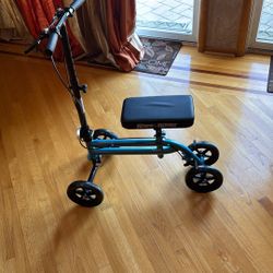 Knee scooter