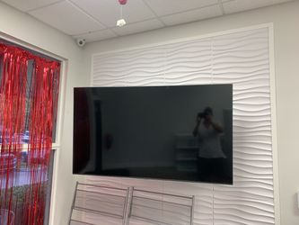 60-65 Samsung Flatscreen