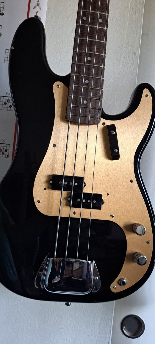 Fender Squier Precision Bass W/ Upgrades