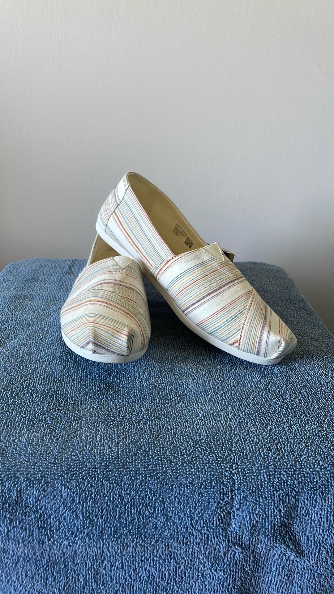 Toms Women’s - Size 9 Alpargata Shoes