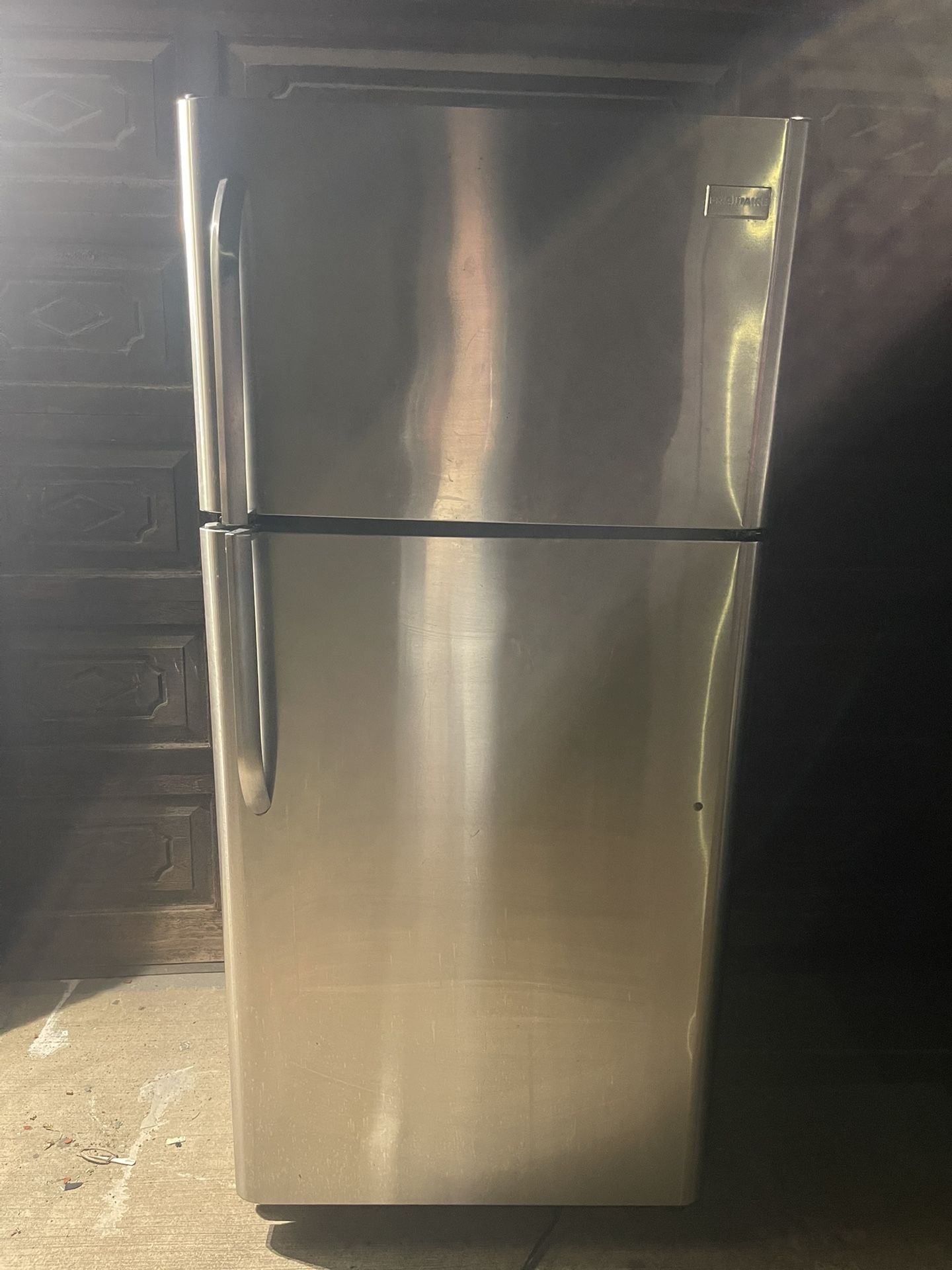 Refrigerator Frigidaire