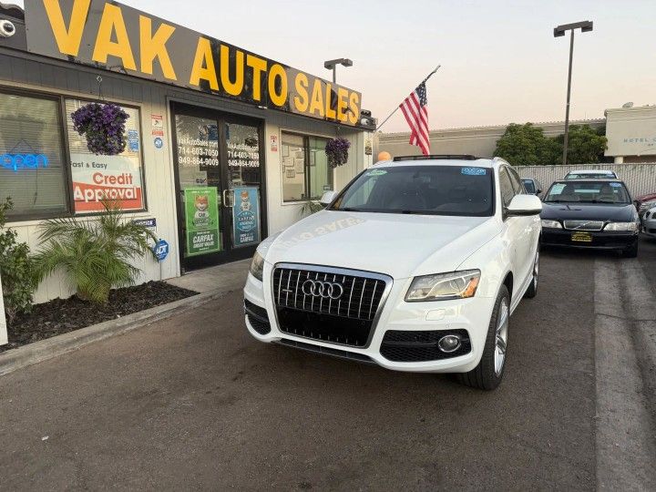 2010 AUDI Q5