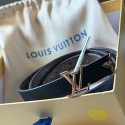 Louis Vuitton 20mm Reversible Belt with Gold Buckle Designer Accent