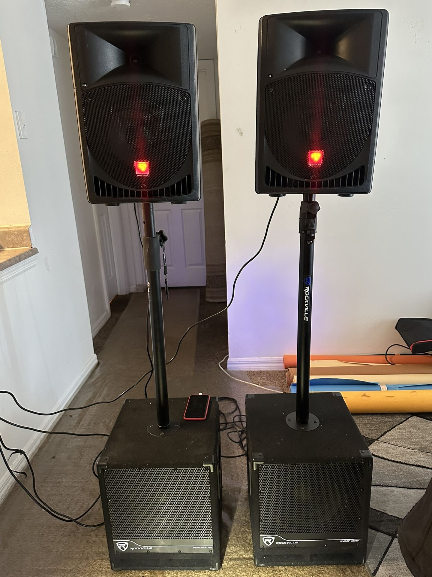 Dj speaker set 2 speakers 8inch 2sub 10inch excellent sound for out door firm price