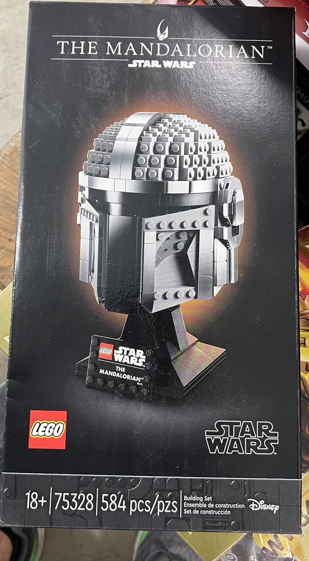 Lego Star Wars Mandalorian Helmet 75328