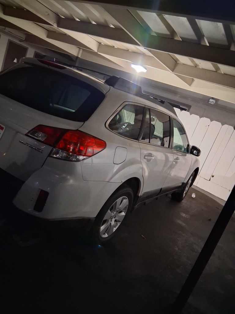 2010 Subaru Outback