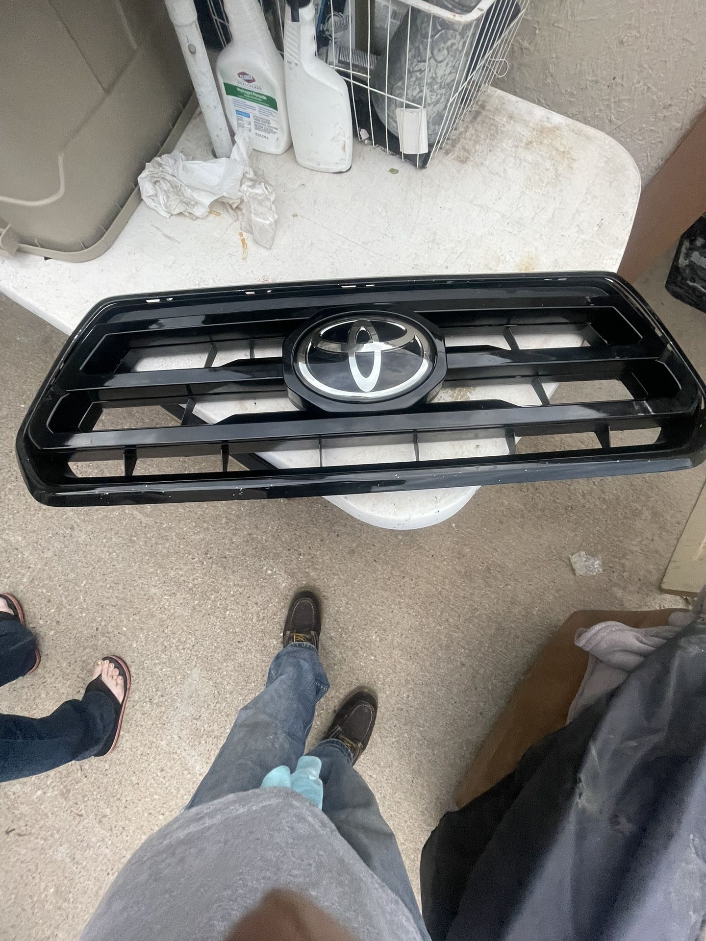 Toyota Tacoma Grill Very Nice