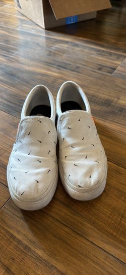 Nike Slip Ons size 9.5