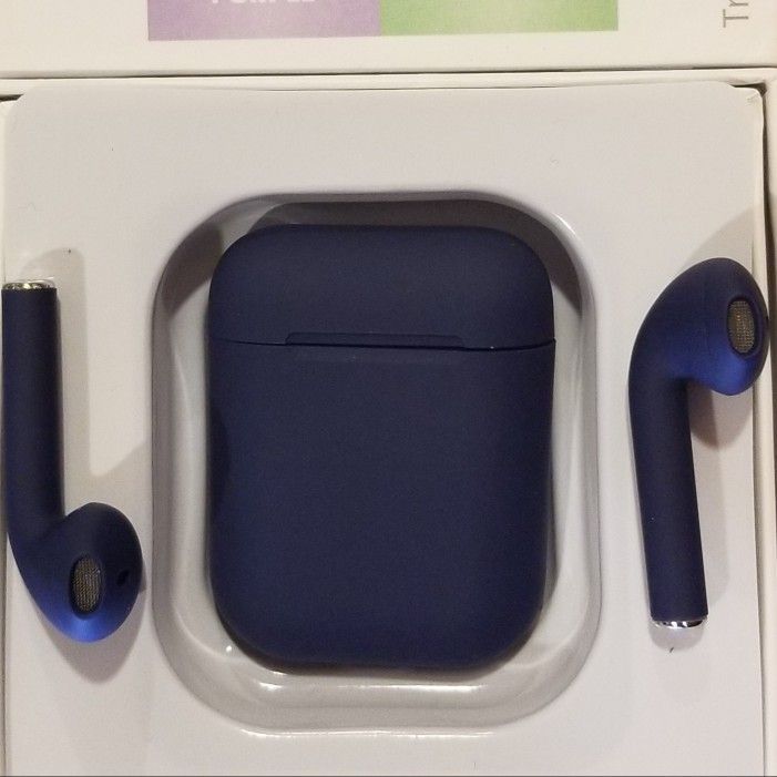 New Bluetooth/rechargeable/earpiece/ Headphones/earbuds/headset many styles available compatible with iPhone or android Bz9