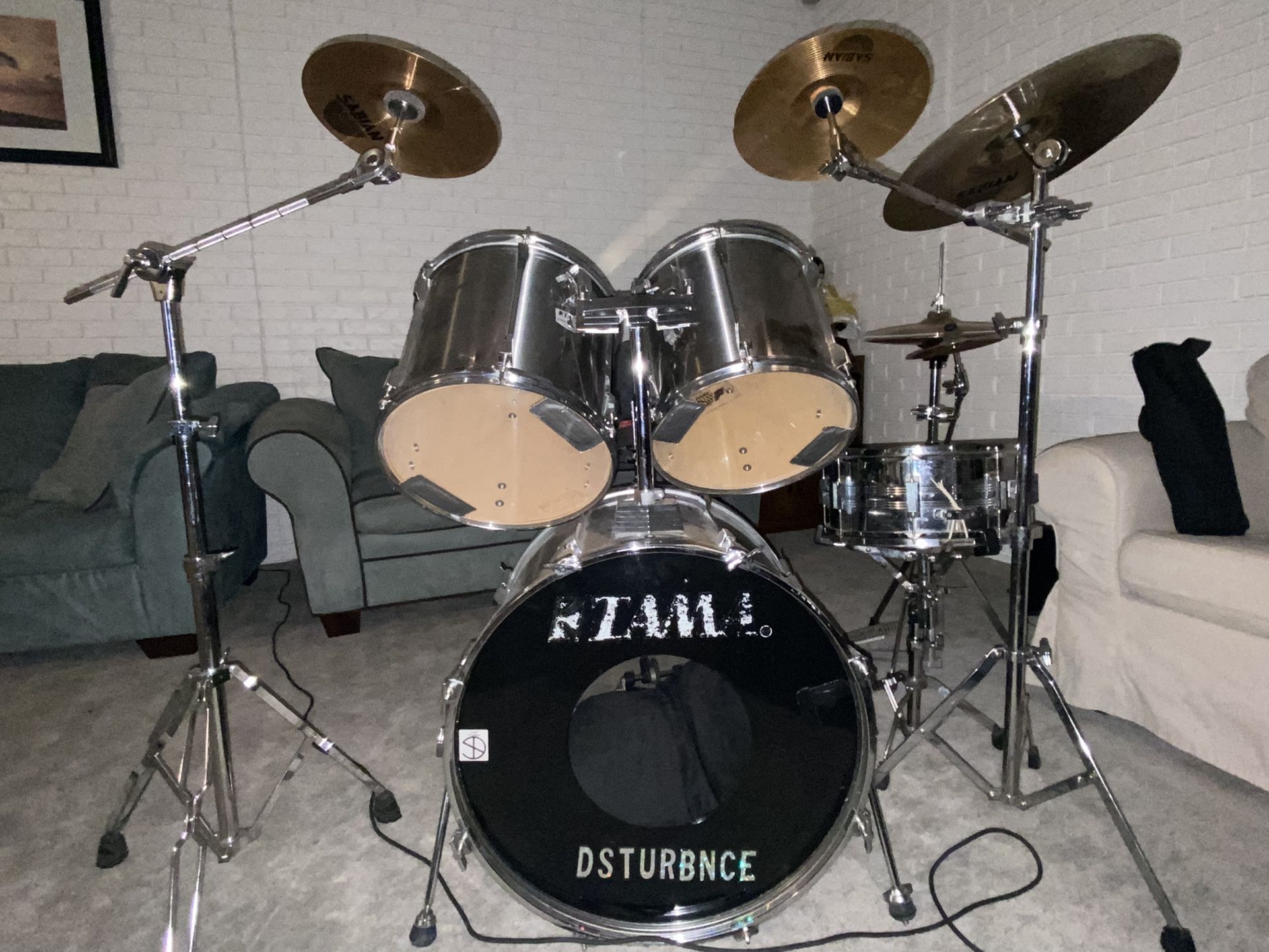 Tama Drums Set