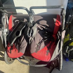 Double Jogging Stroller With Tray