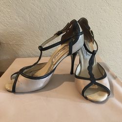 Come Il Faut Tango Shoes, Nude with Black Trim, Size 37