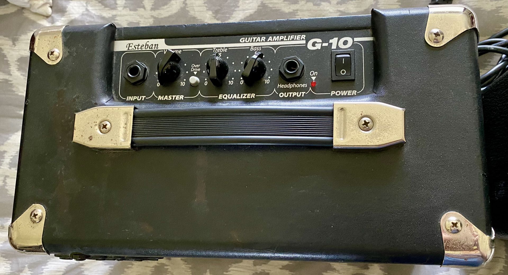 Esteban G10 Electric Guitar Amp, Lightweight, Portable, 44 OFF