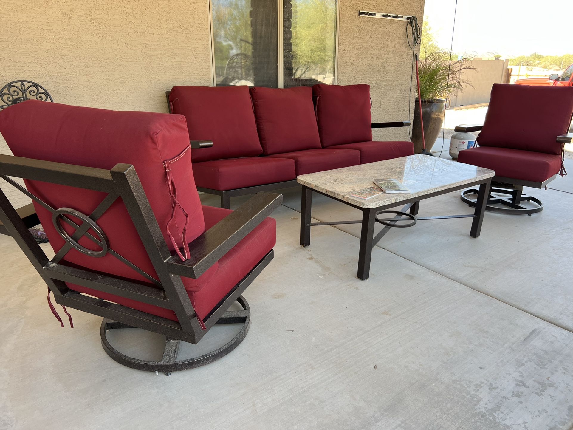 Patio Set for Sale in Buckeye, AZ OfferUp