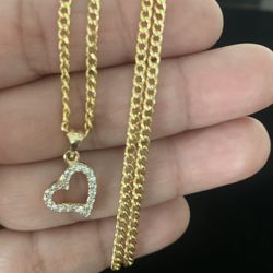 14k Gold Necklace With Heart Pendant