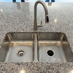 Moen 32.5” Double Undermount Sink + Faucet