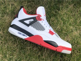 Air Jordan 4 “Fire Red” 1