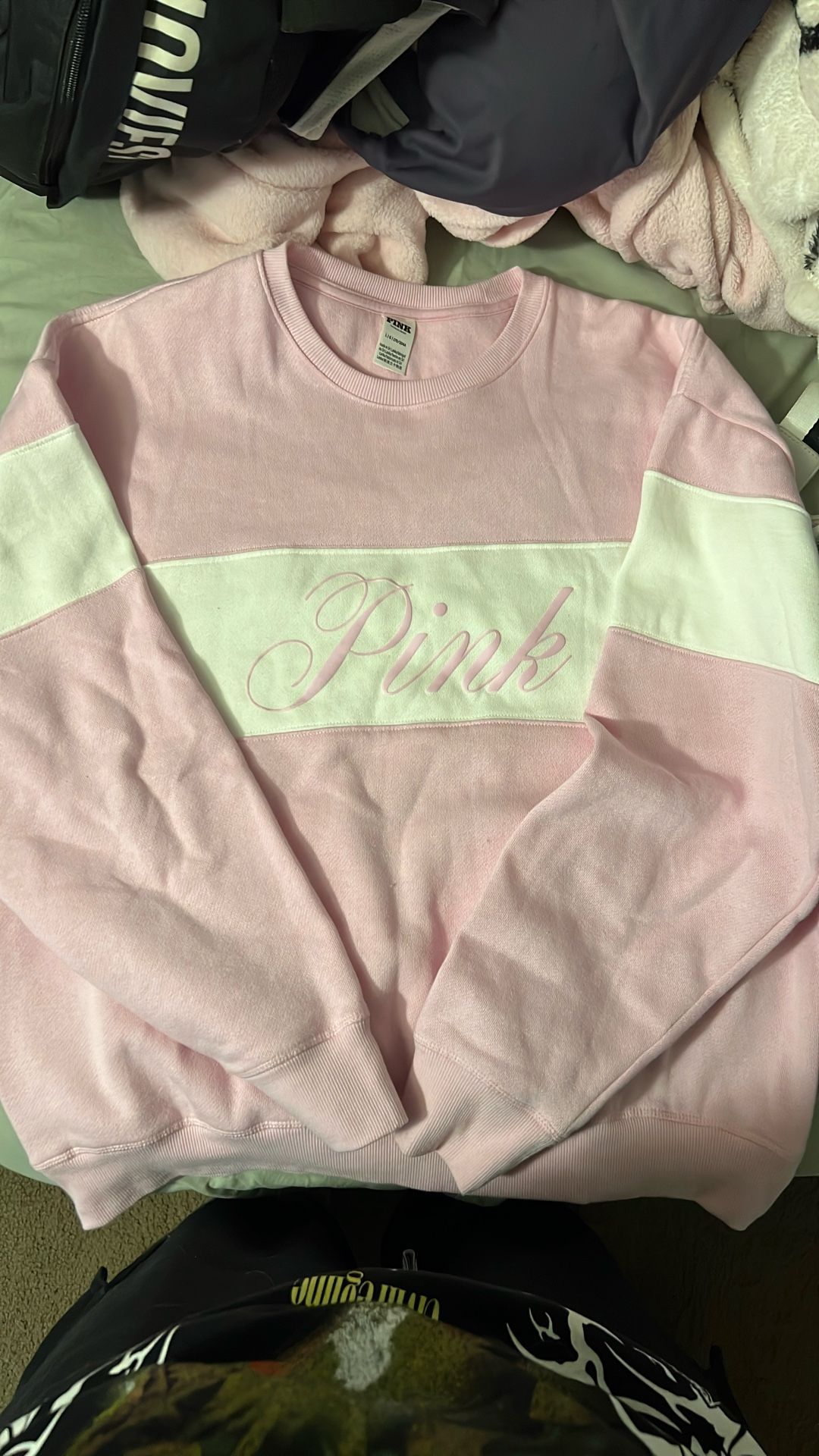 Women’s Pink Sweater