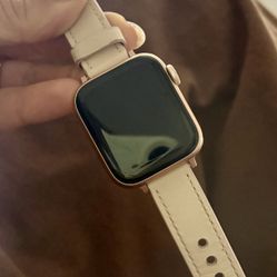 Apple Watch Series 5 