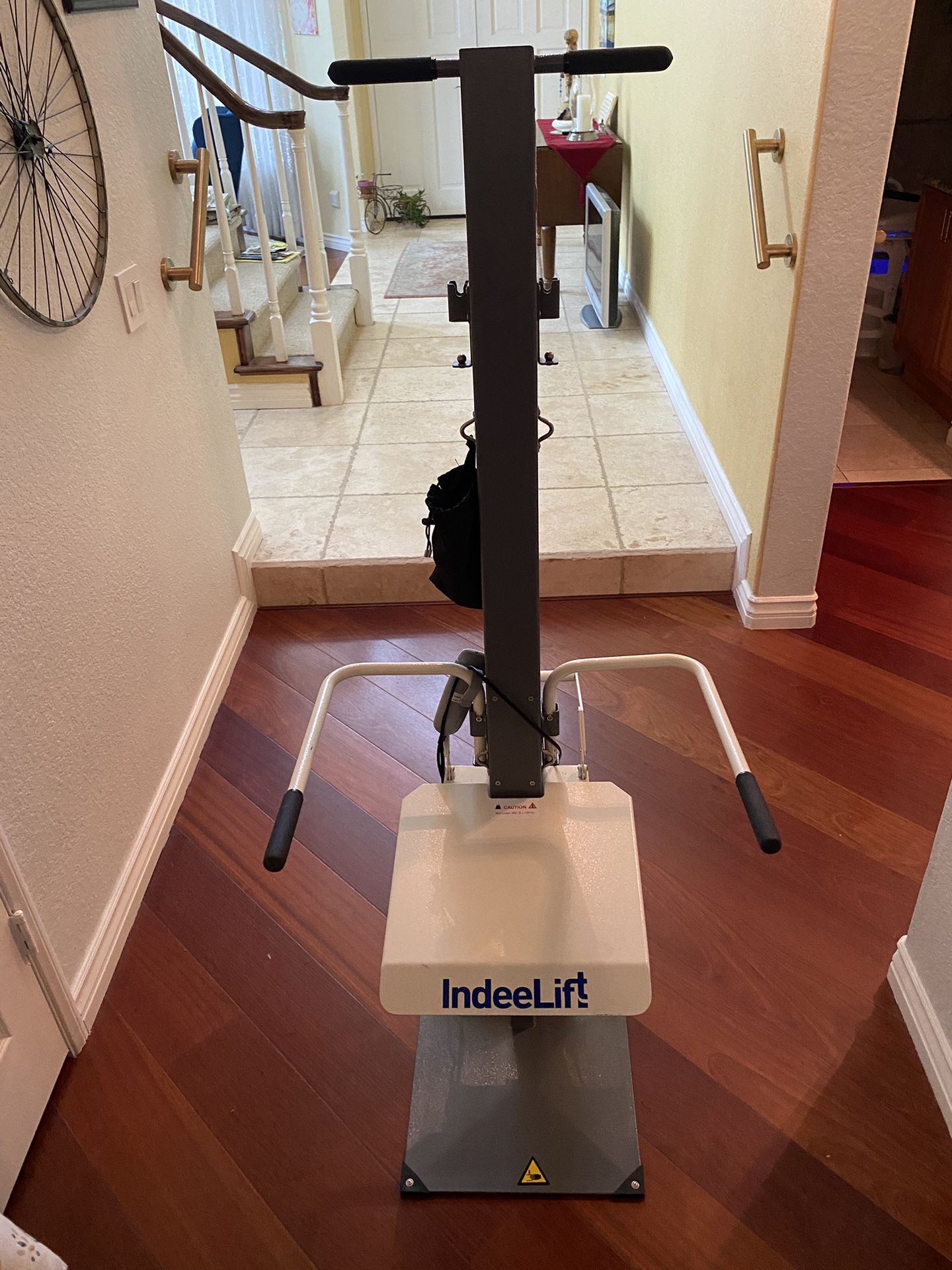 Indee lift Human Floor Lift