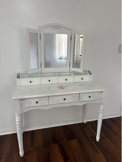 Vanity