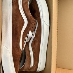 Classic Brown Suede Vans Old Skool – Size 10 w/ Box  