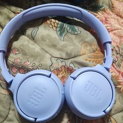 PURPLE JBL 520 BT BLUETOOTH HEADPHONES 