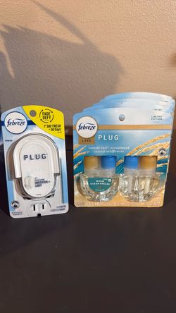 Febreze Plug Oil Warmer with Refills  Warm Ocean Breeze Scent set