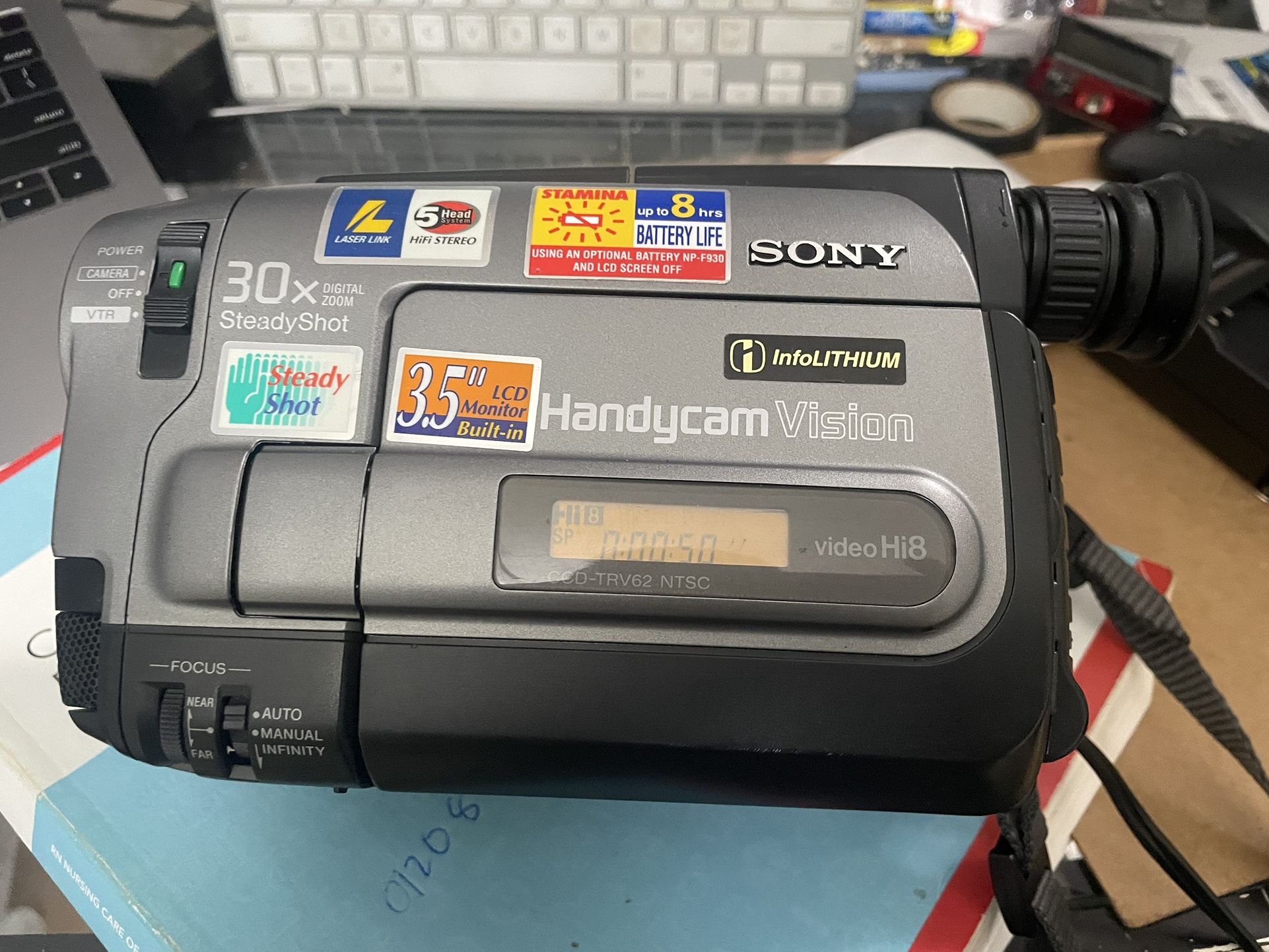 Sony CCD Trv62 Camcorder