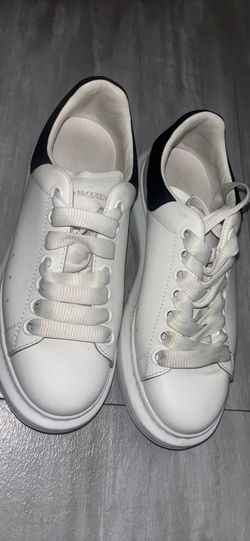 Alexander McQueen Size 6 