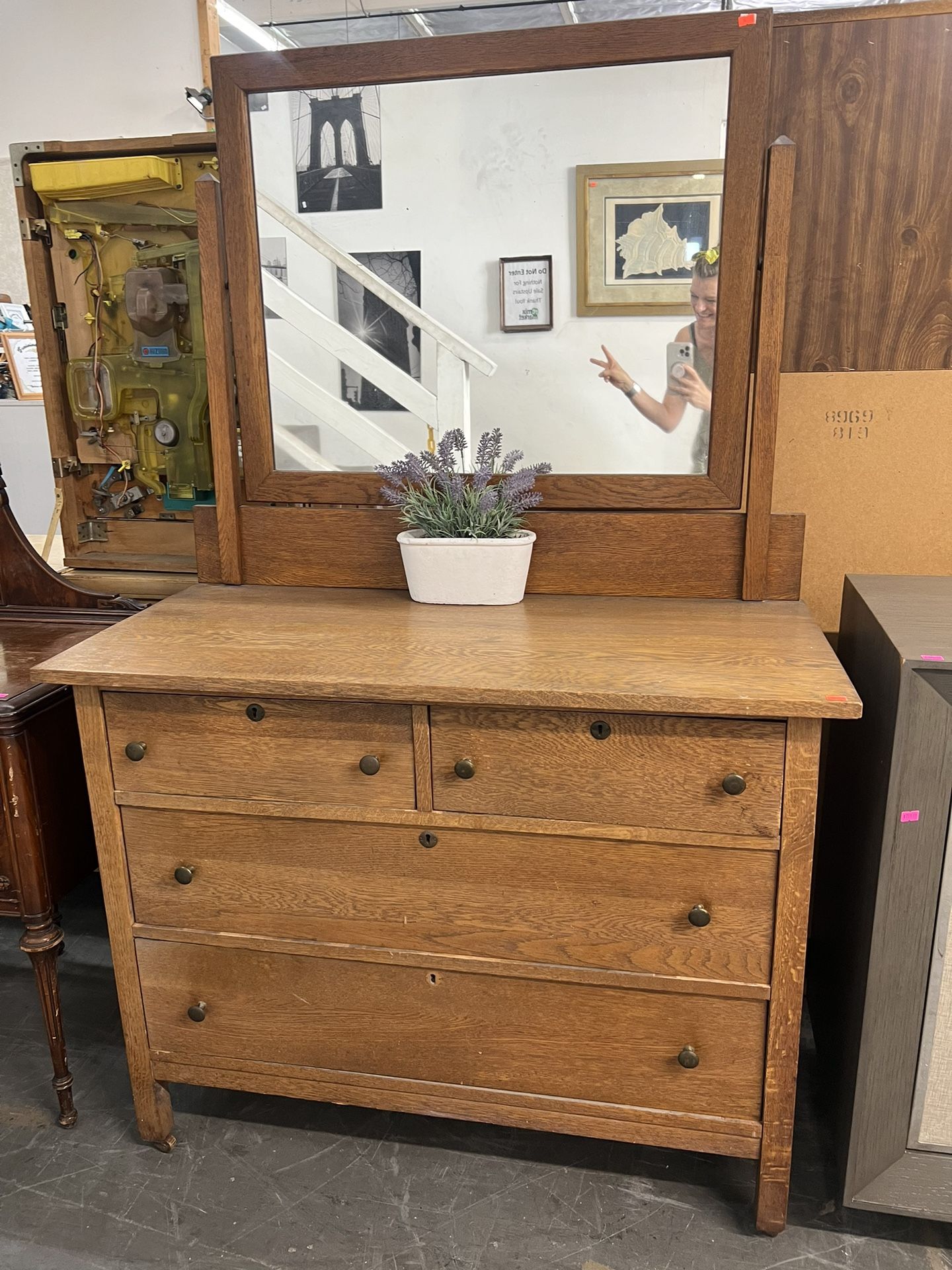 Vintage wood dresser with mirror, wheels and 4 drawers by Carman Manufacturing Co.