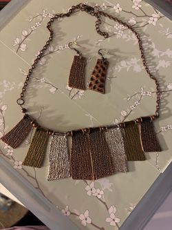 Metal Necklace and Earring Set