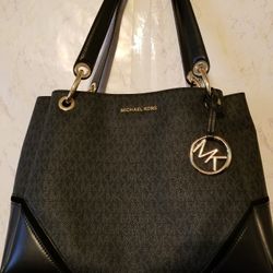 MK