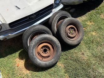 1965–1973 Ford Mustang 14” steel wheels