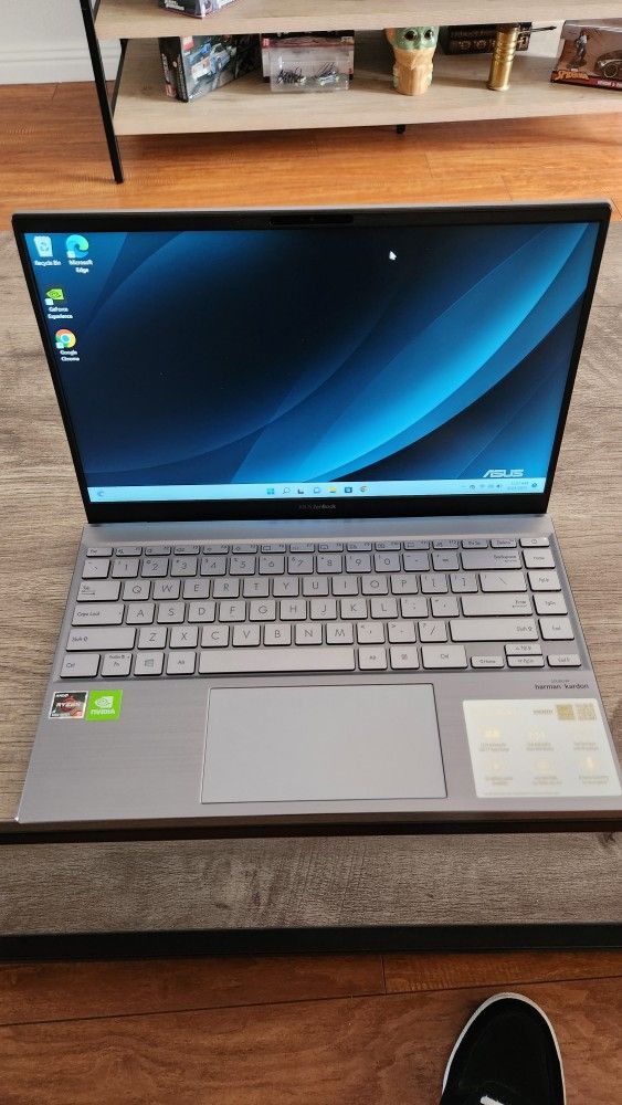 Asus Zenbook Laptop